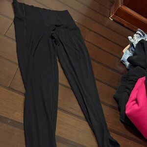 Aerie Black High-Waisted Leggings With Pockets